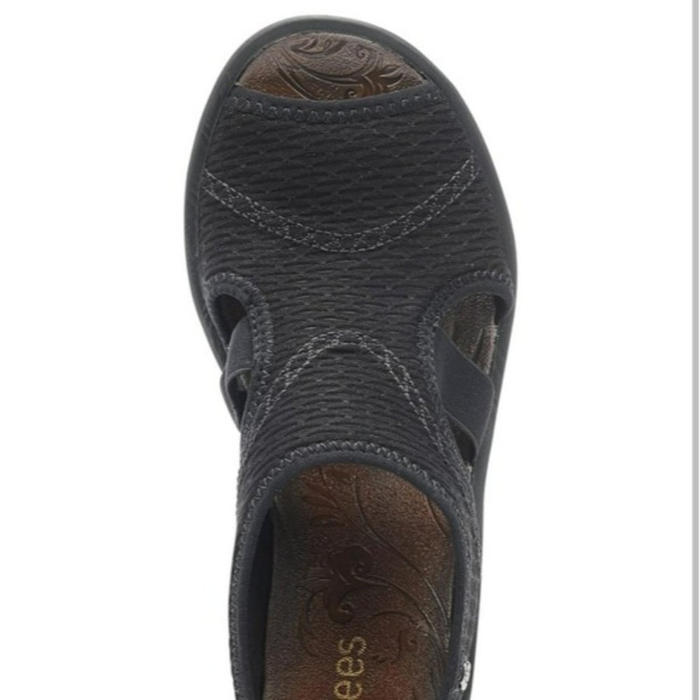 BZees Dream Wedge Sandals -8W - Picture 2 of 7